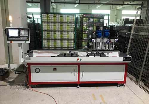 為什么企業(yè)都喜歡使用自動鉆孔機(jī)？